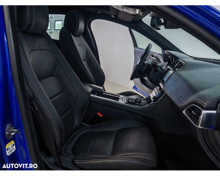 Jaguar XE E-Performance Aut. Pure R-Sport