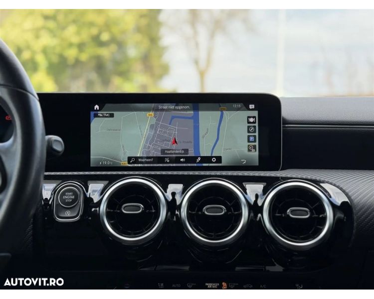 Mercedes-Benz CLA 180 d 7G-DCT