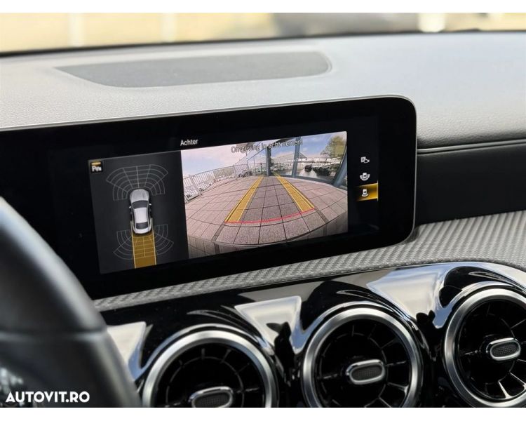 Mercedes-Benz CLA 180 d 7G-DCT