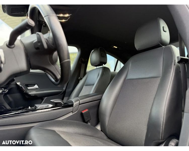 Mercedes-Benz CLA 180 d 7G-DCT