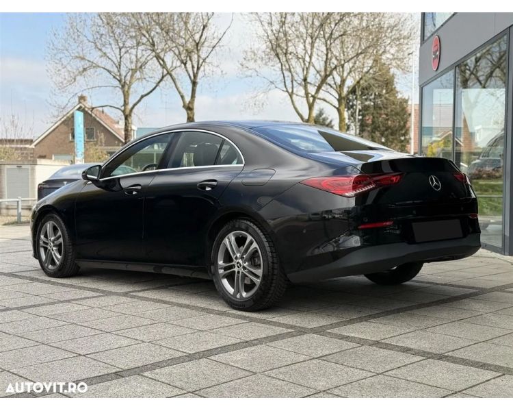 Mercedes-Benz CLA 180 d 7G-DCT