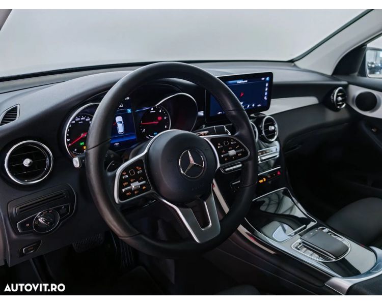 Mercedes-Benz GLC 300de 2.0 4-Matic 4x4 9G-TRONIC Plug In Hybrid 306 HP