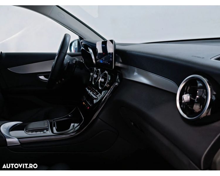 Mercedes-Benz GLC 300de 2.0 4-Matic 4x4 9G-TRONIC Plug In Hybrid 306 HP