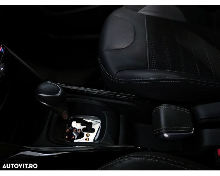 Peugeot 2008 1.2 PureTech Turbo EAT6 S&S Allure