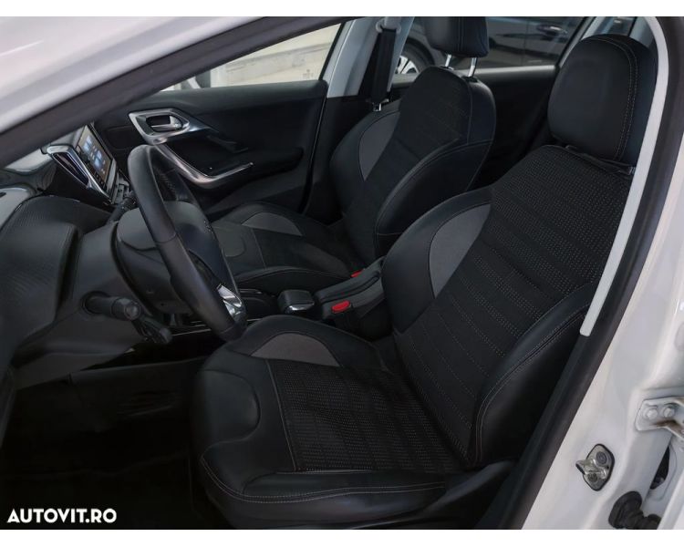 Peugeot 2008 1.2 PureTech Turbo EAT6 S&S Allure
