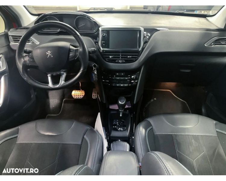 Peugeot 2008 PureTech 110 GPF Stop&Start EAT6 Crossway
