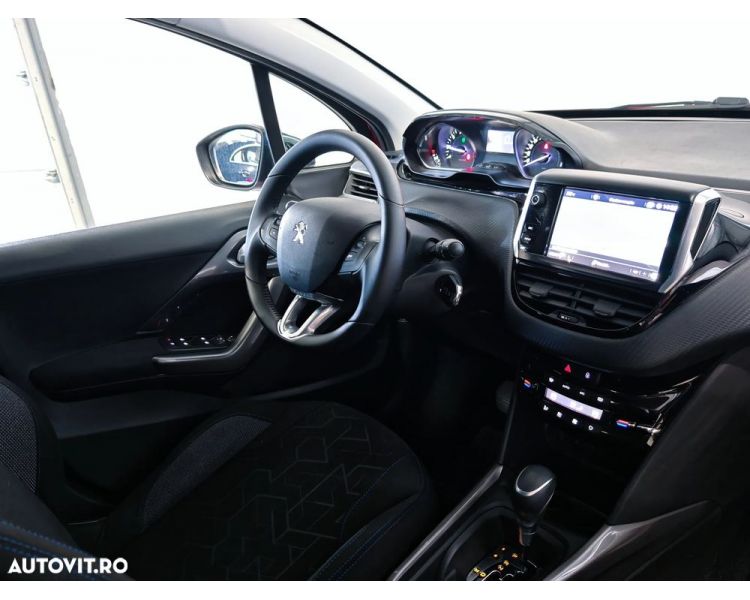 Peugeot 2008 PureTech 110 GPF Stop&Start EAT6 Style