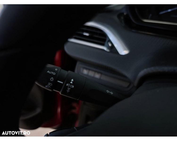 Peugeot 2008 PureTech 110 GPF Stop&Start EAT6 Style