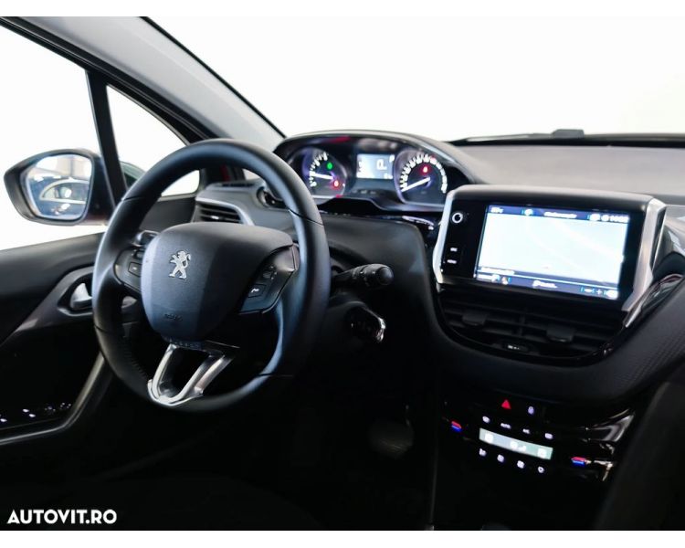 Peugeot 2008 PureTech 110 GPF Stop&Start EAT6 Style