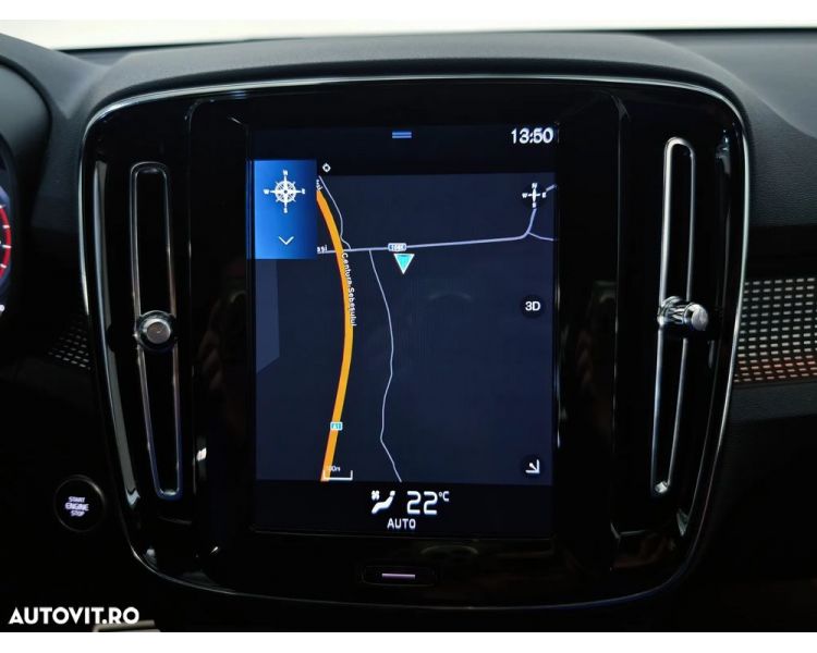 Volvo XC 40 T3 R-Design