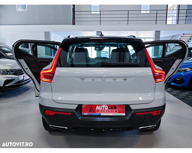 Volvo XC 40 T3 R-Design