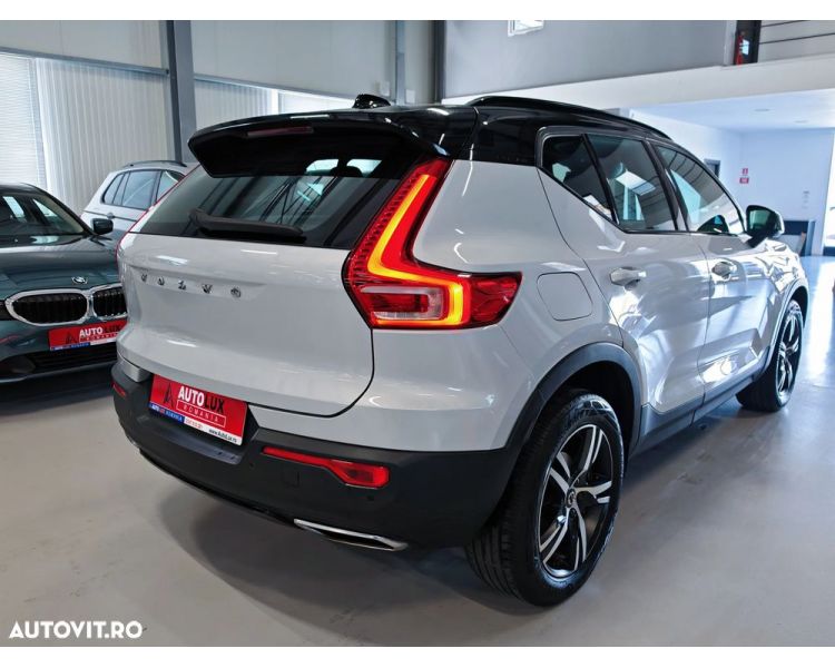 Volvo XC 40 T3 R-Design