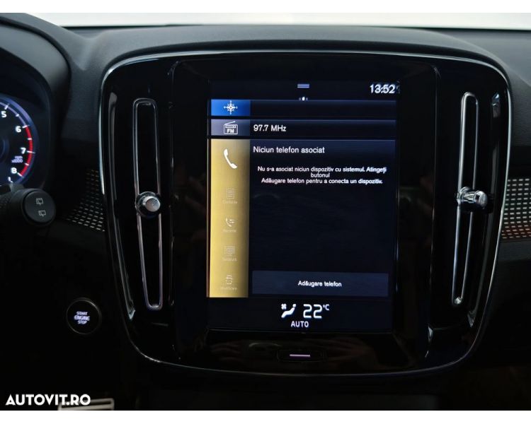 Volvo XC 40 T3 R-Design