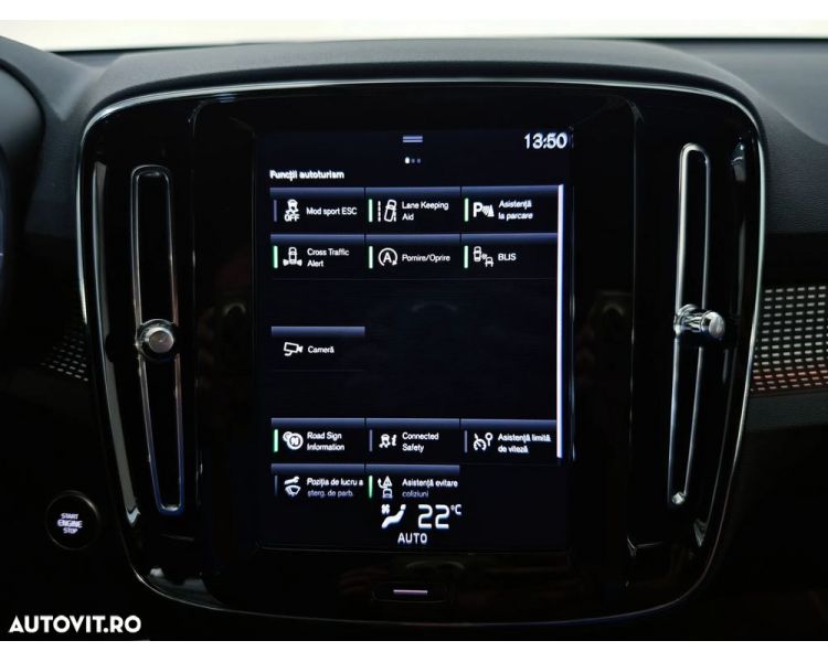 Volvo XC 40 T3 R-Design