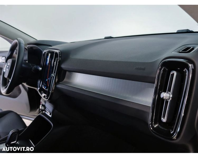 Volvo XC 40 T4 Recharge DKG Inscription Expression Plug in Hybrid 211 HP