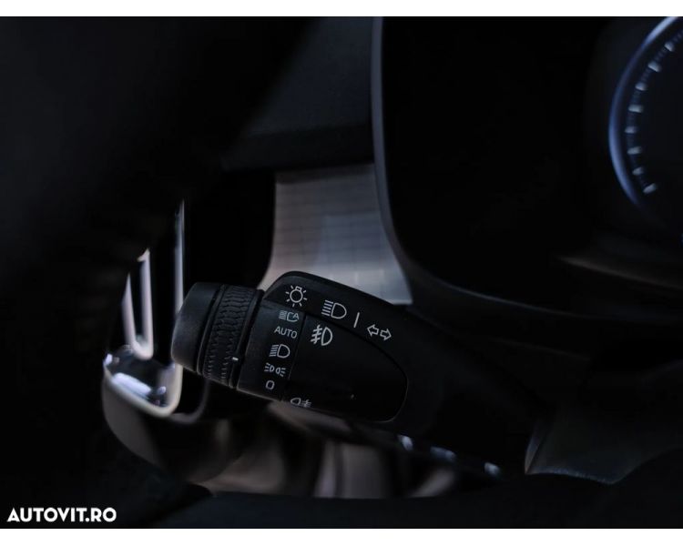 Volvo XC 40 T4 Recharge DKG Inscription Expression Plug in Hybrid 211 HP