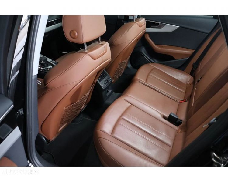 Audi A4 35 TFSI 2.0 Business Benzina Automatic int Brown