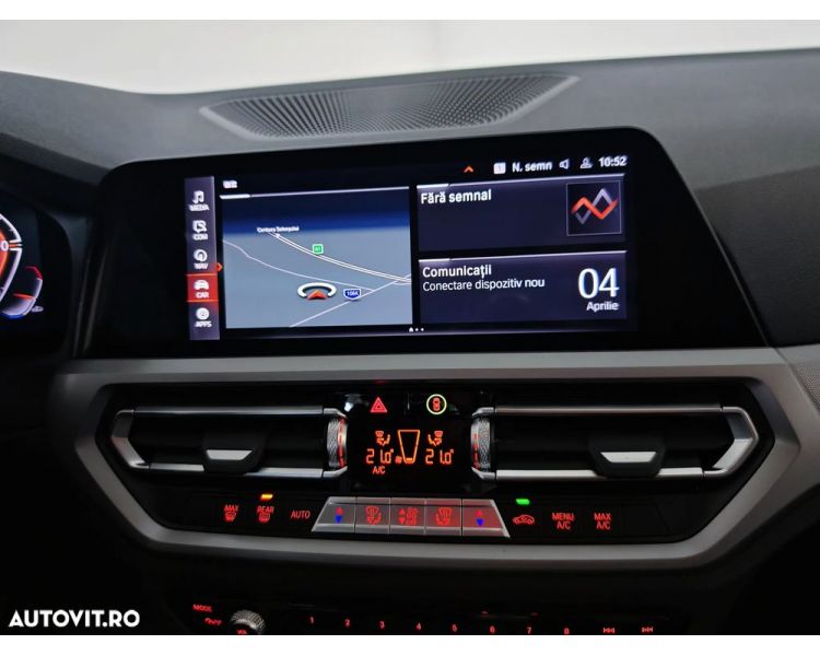 BMW Seria 3 318i Aut. Advantage