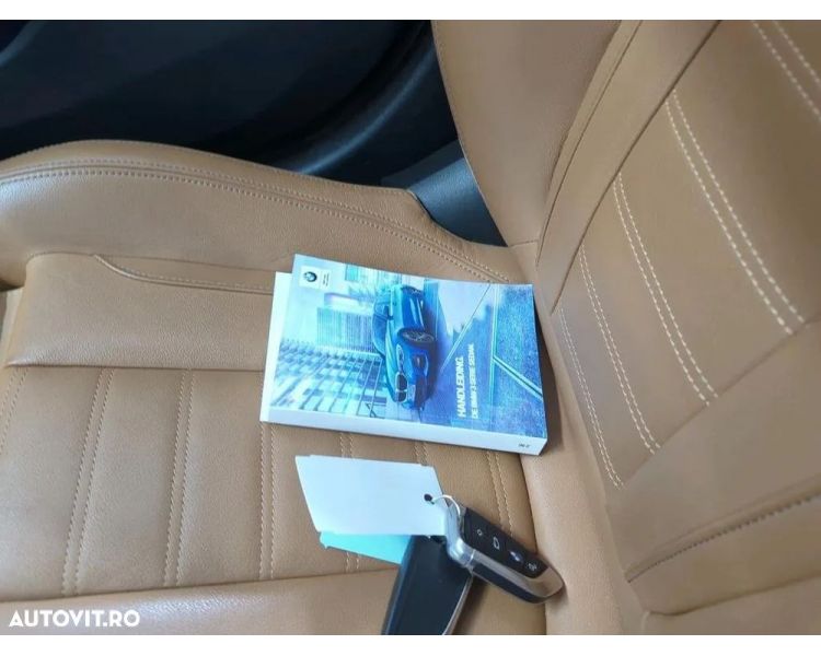 BMW Seria 3 320i Aut. High Executive