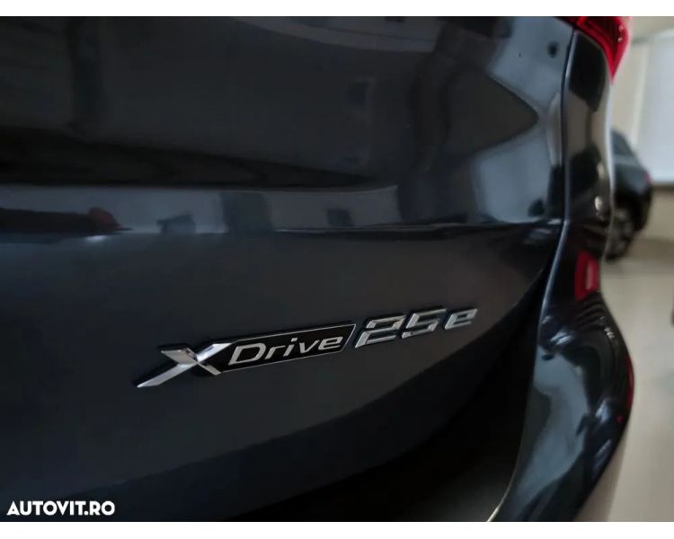 BMW X1 xDrive25e Aut Plug in Hybrid 4x4/ Int Beige, 220 HP
