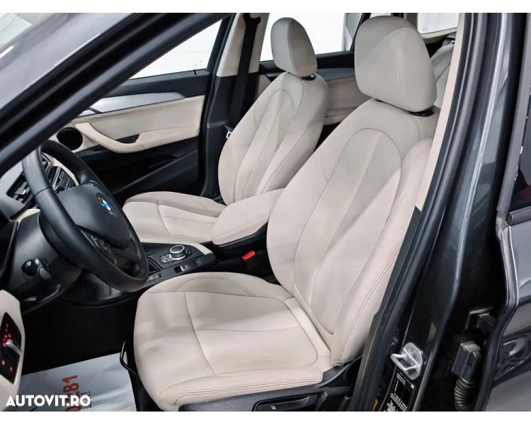 BMW X1 xDrive25e Aut Plug in Hybrid 4x4/ Int Beige, 220 HP