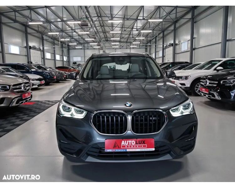 BMW X1 xDrive25e Aut Plug in Hybrid 4x4/ Int Beige, 220 HP