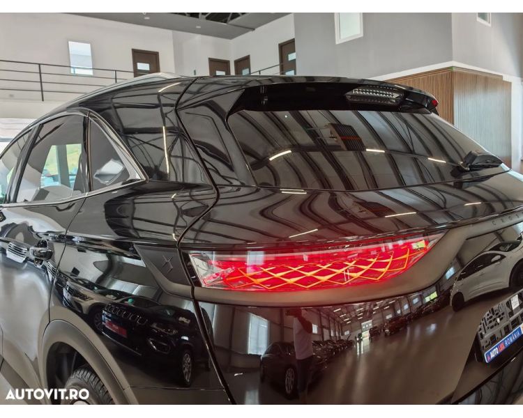 DS Automobiles DS 7 Crossback DS7 1.5 BlueHDi 130 S&S EAT8 PERFORMANCE LINE +