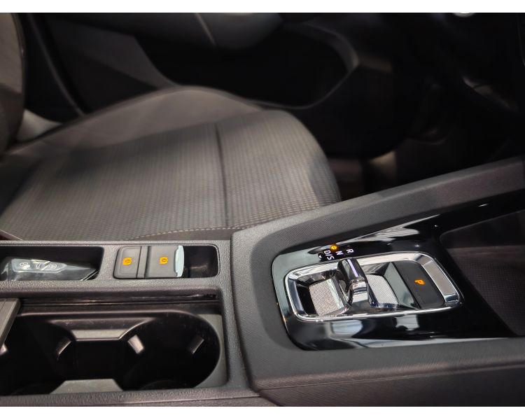 Skoda Octavia Combi 2.0 TDI Executive - Diesel - Automatic