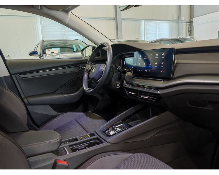 Skoda Octavia Combi 2.0 TDI Executive - Diesel - Automatic