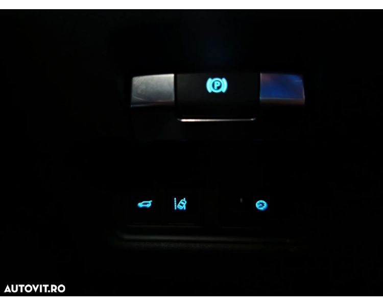 Jaguar E-Pace 2.0 D150 LED Navi-Pro KeylessGo Camera Klima PDC