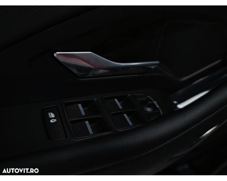 Jaguar E-Pace 2.0 D150 LED Navi-Pro KeylessGo Camera Klima PDC
