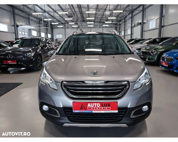 Peugeot 2008 1.2 e-THP Feline Titane