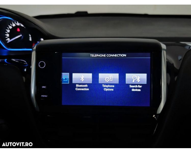 Peugeot 2008 1.2 e-THP Feline Titane