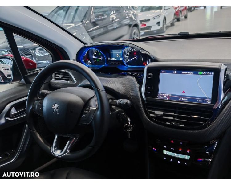 Peugeot 2008 1.2 PureTech Turbo EAT6 S&S Allure