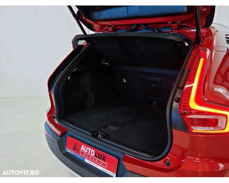 Volvo XC 40 T4 Recharge DKG Inscription Expression Plug in Hybrid 211 Cp