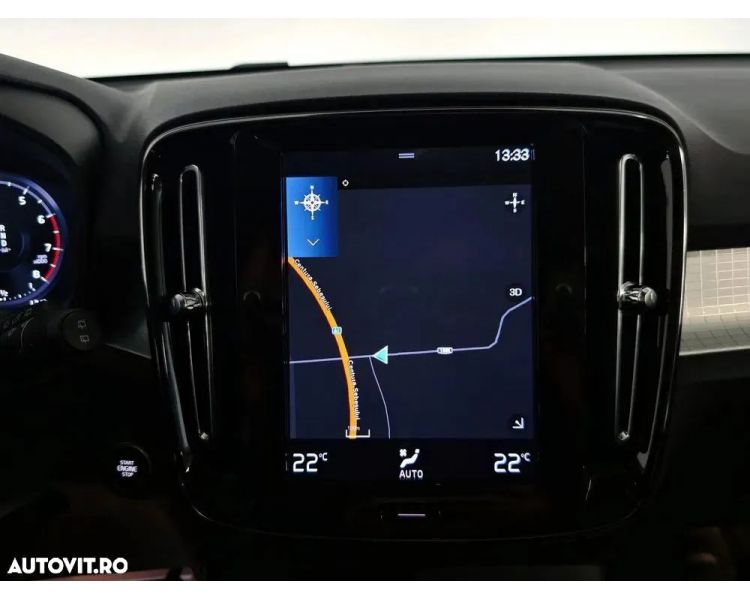 Volvo XC 40 T4 Recharge DKG Inscription Expression Plug in Hybrid 211 Cp