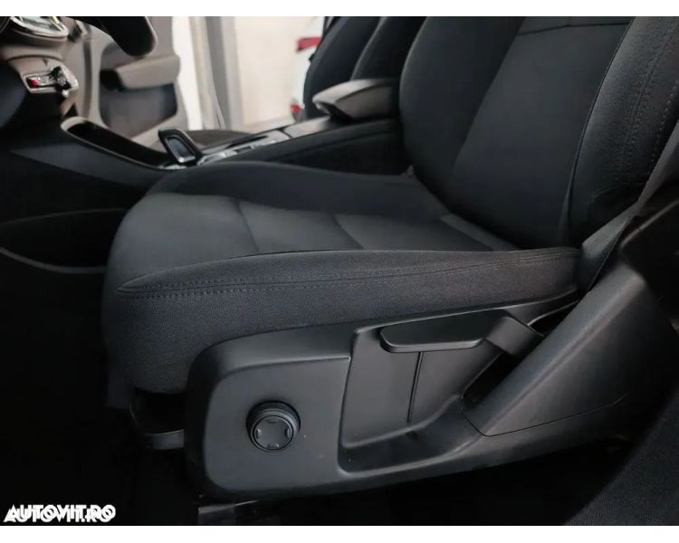 Volvo XC 40 T4 Recharge DKG Inscription Expression Plug in Hybrid 211 Cp