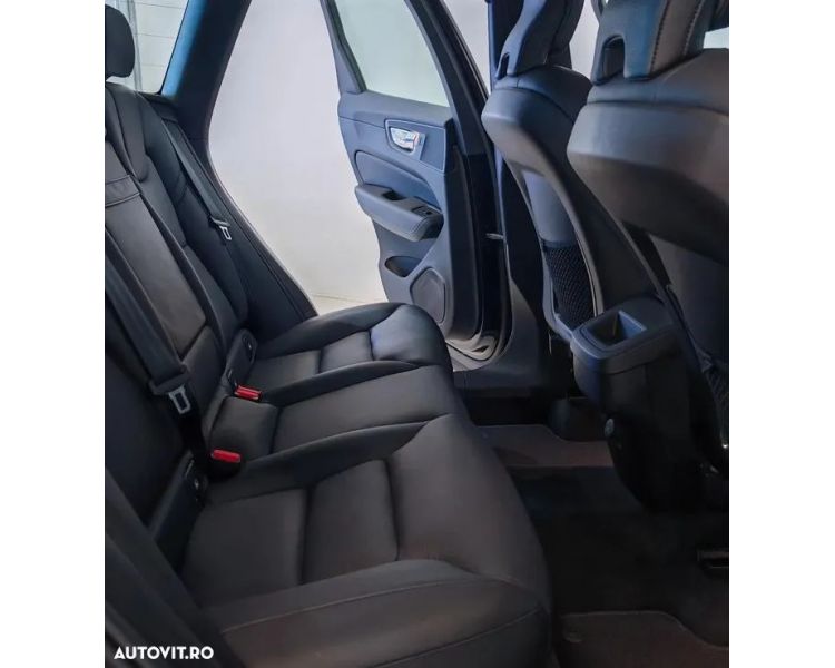 Volvo XC 60 D4 Momentum Pro Aut