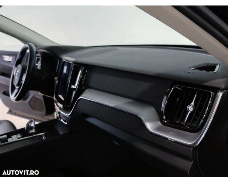 Volvo XC 60 T8 Twin Engine AWD Plug In Hybrid 303 HP + Electric Power