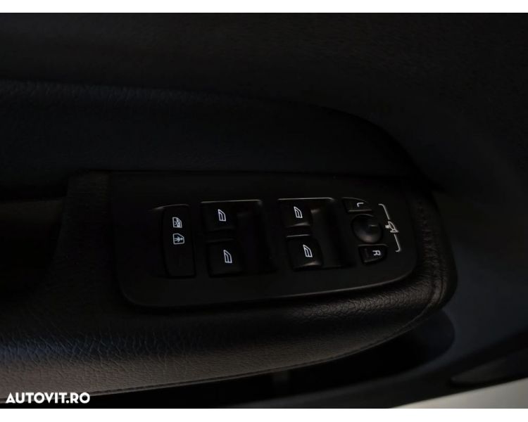 Volvo XC 60 T8 Twin Engine AWD Plug In Hybrid 303 HP + Electric Power