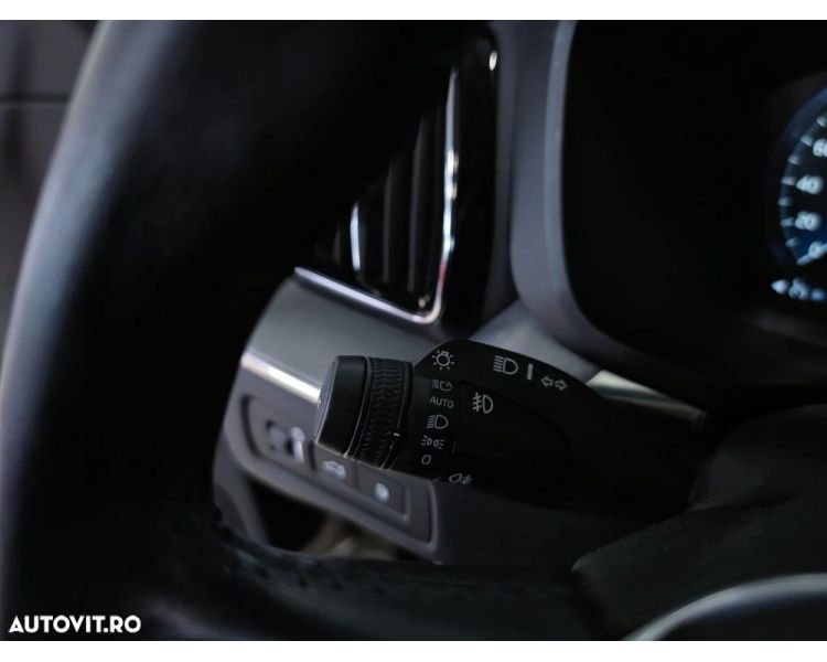 Volvo XC 60 T8 Twin Engine AWD Plug In Hybrid 303 HP + Electric Power