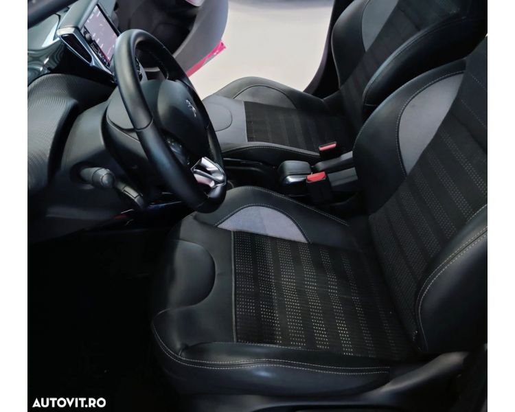Peugeot 2008 1.2 PureTech Turbo EAT6 S&S Allure