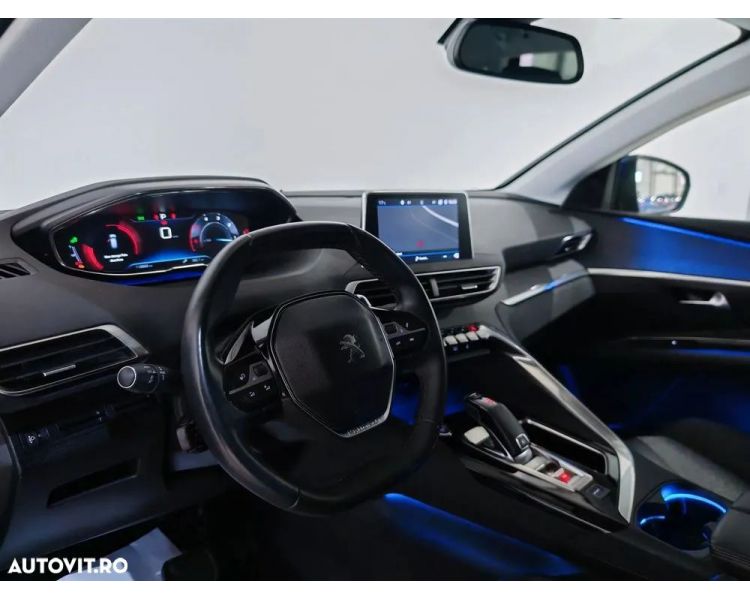 Peugeot 3008 1.2 PureTech S&S EAT8 Allure