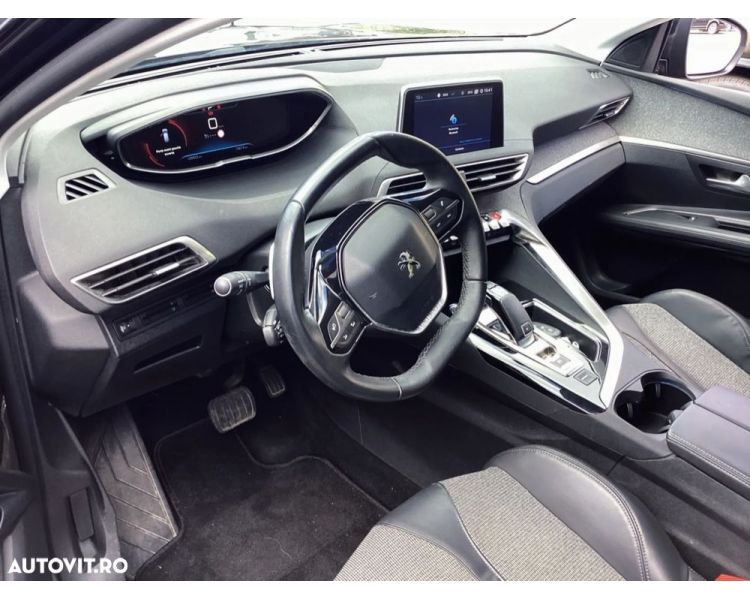 Peugeot 3008 1.2 PureTech S&S EAT8 Allure