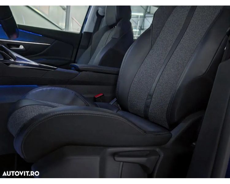 Peugeot 3008 1.2 PureTech S&S EAT8 Allure