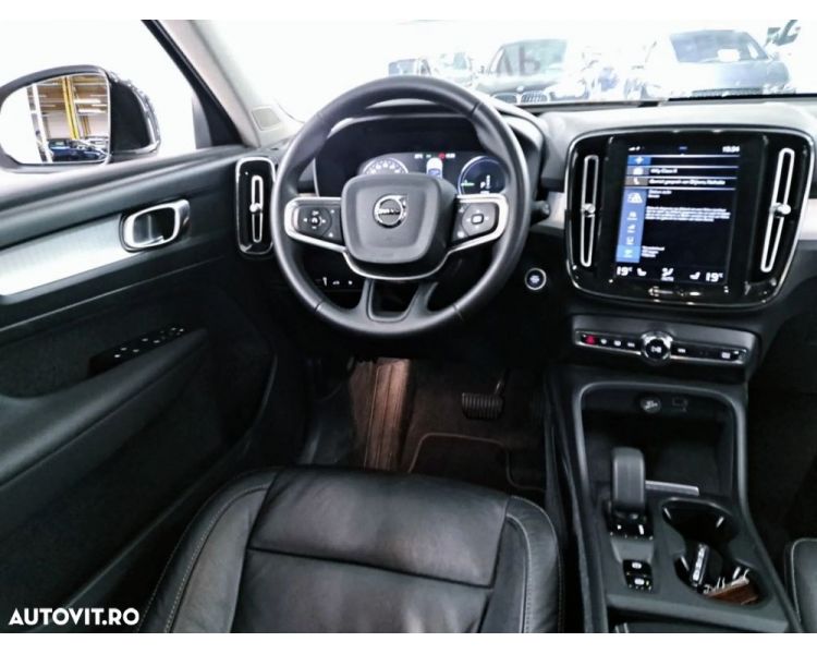 Volvo XC 40 T4 Recharge DKG Inscription Expression Plug in Hybrid