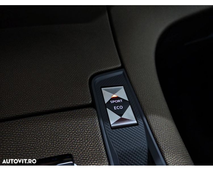 DS Automobiles DS 7 Crossback 1.6 PureTech 180 S&S EAT8 Chic